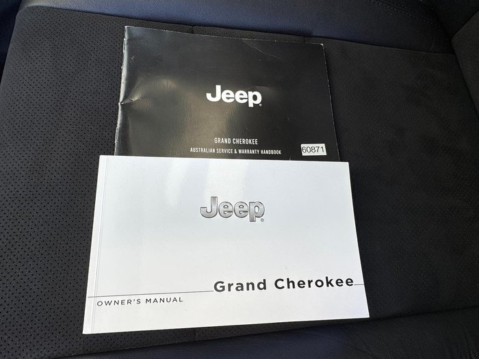 2021 Jeep Grand Cherokee Night Eagle