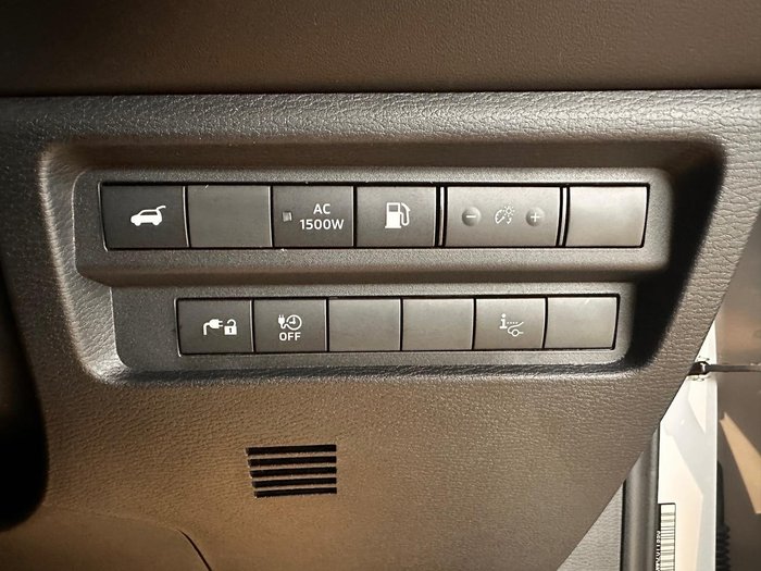 2024 Mitsubishi Outlander PHEV Exceed