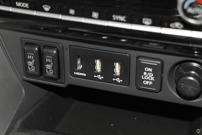 2024 Mitsubishi Pajero Sport Exceed QG MY25 4X4 Dual Range White Diamond