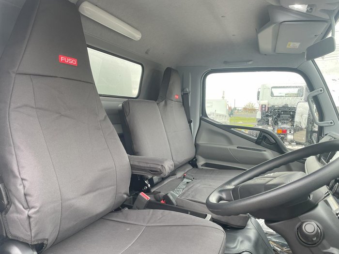 2025 Fuso Canter 815 White