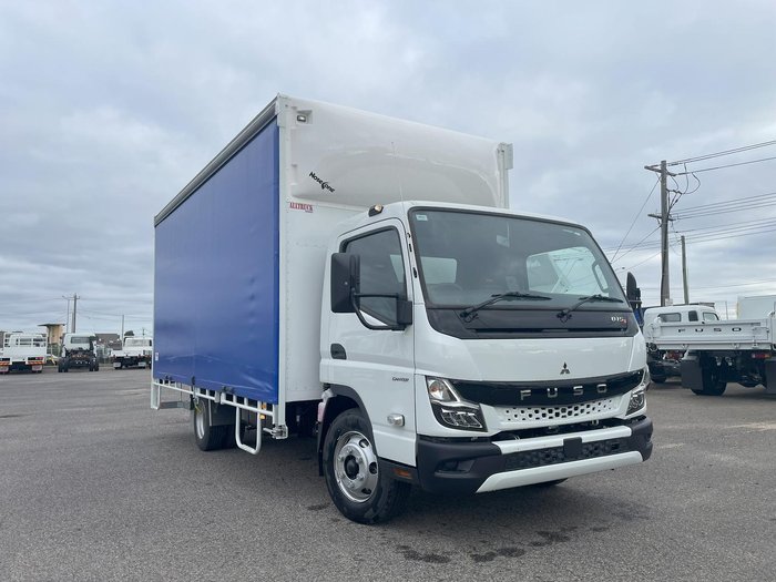 2025 Fuso Canter 815 White