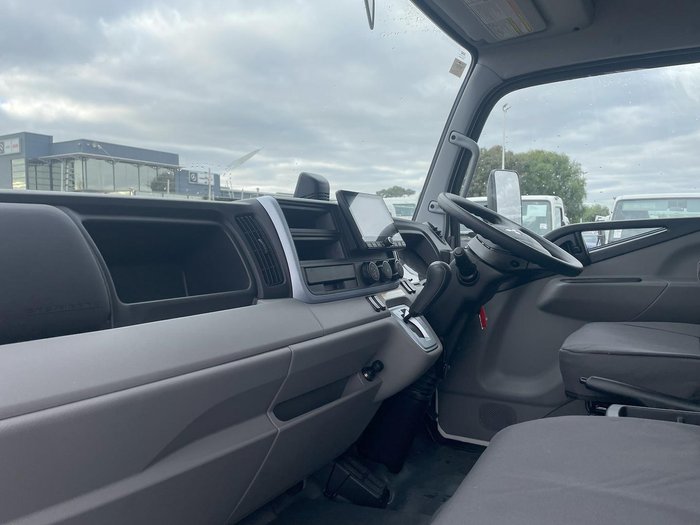 2025 Fuso Canter 815 White