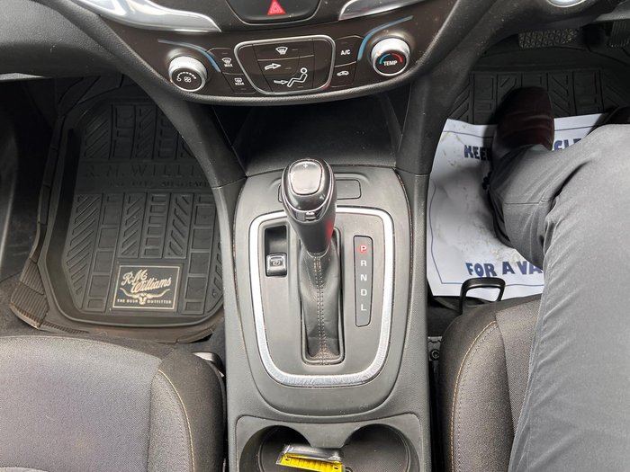 2018 Holden Equinox LS