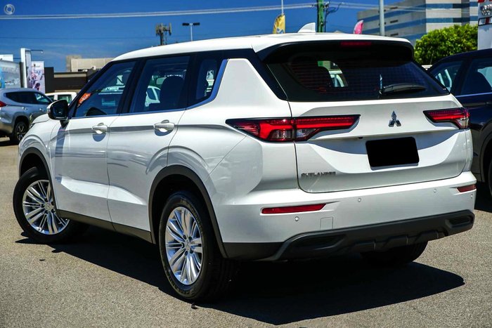 2024 Mitsubishi Outlander ES ZM MY24 White