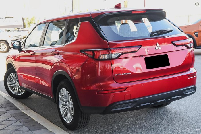2024 Mitsubishi Outlander ES ZM MY24 Red Diamond