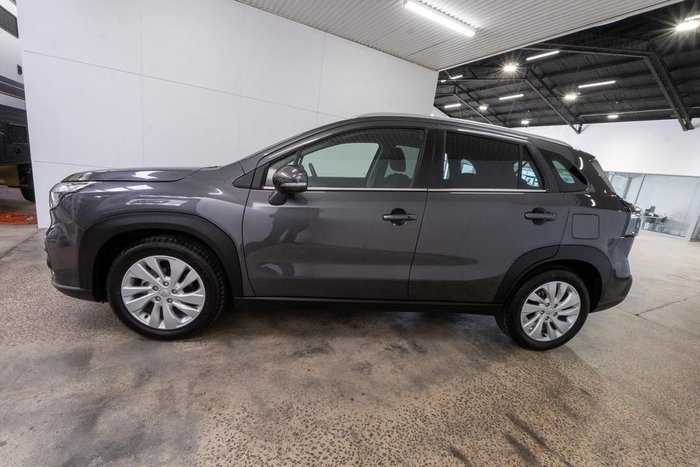 2023 Suzuki S-Cross GL+