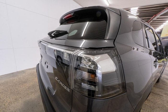 2023 Suzuki S-Cross GL+