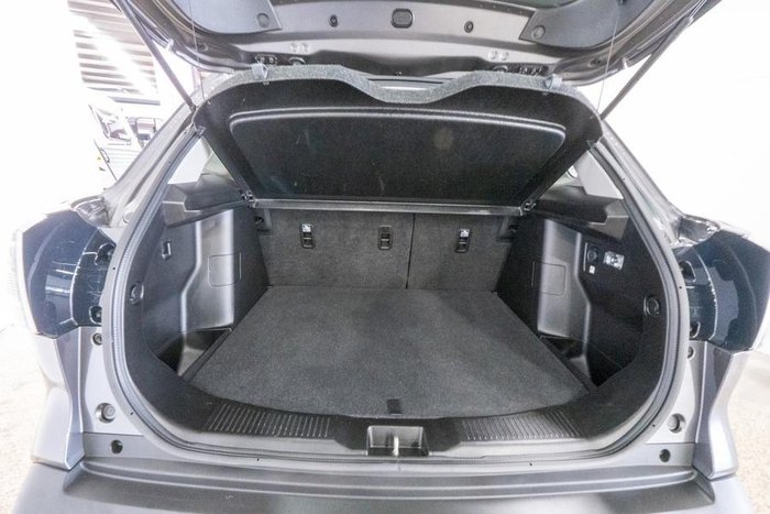 2023 Suzuki S-Cross GL+