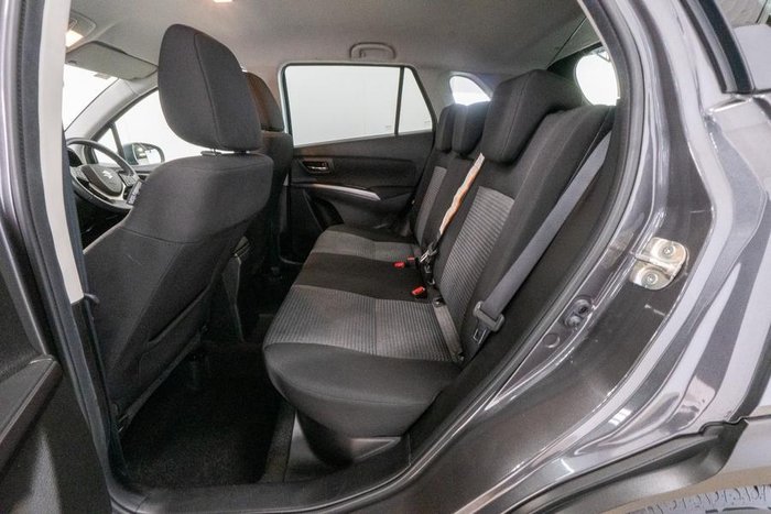 2023 Suzuki S-Cross GL+