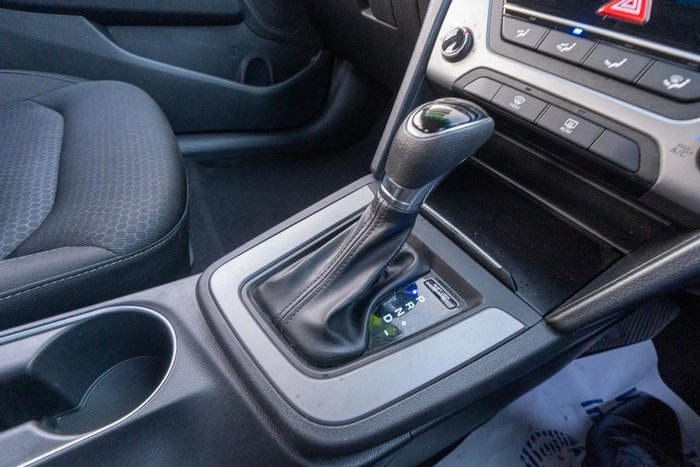 2016 Hyundai Elantra Active