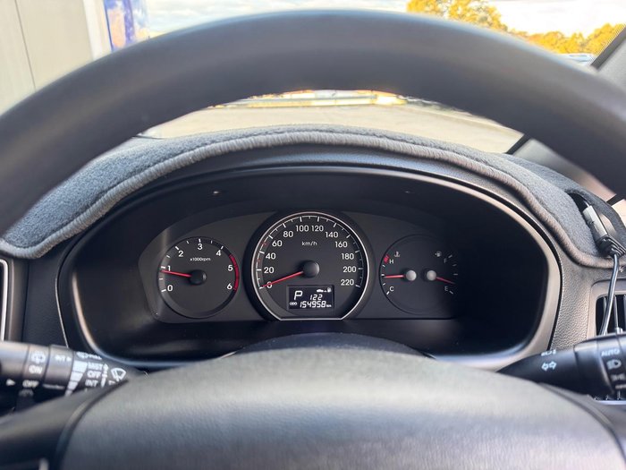 2020 Hyundai iLoad TQ4 MY20 Creamy White