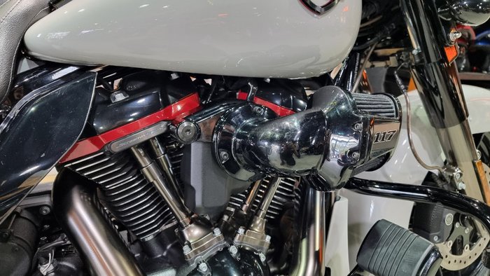 2020 Harley-davidson FLHXSE CVO STREET GLIDE Sand Dune