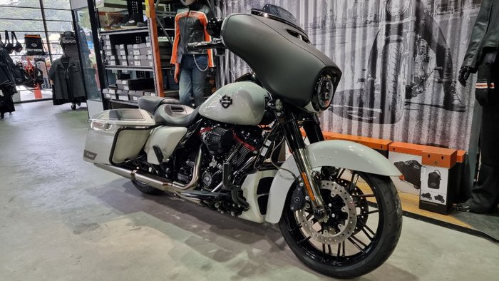 2020 Harley-davidson FLHXSE CVO STREET GLIDE Sand Dune