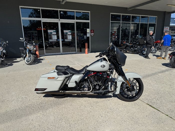 2020 Harley-davidson FLHXSE CVO STREET GLIDE Sand Dune