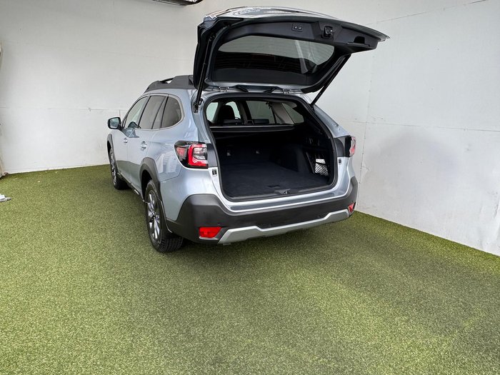 2025 Subaru Outback AWD Premium Special Edition