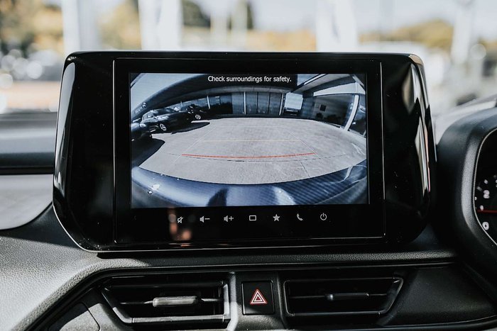 2024 Suzuki Swift Hybrid Plus