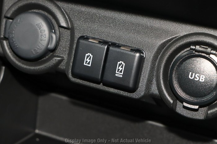 2024 Suzuki Swift Hybrid Plus