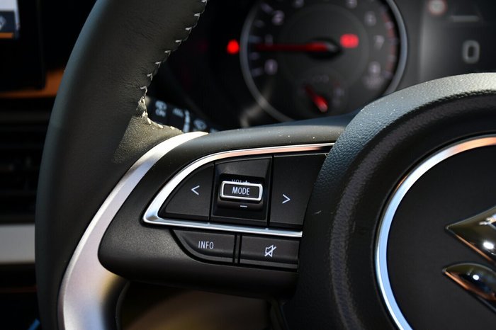 2025 Suzuki Swift Hybrid