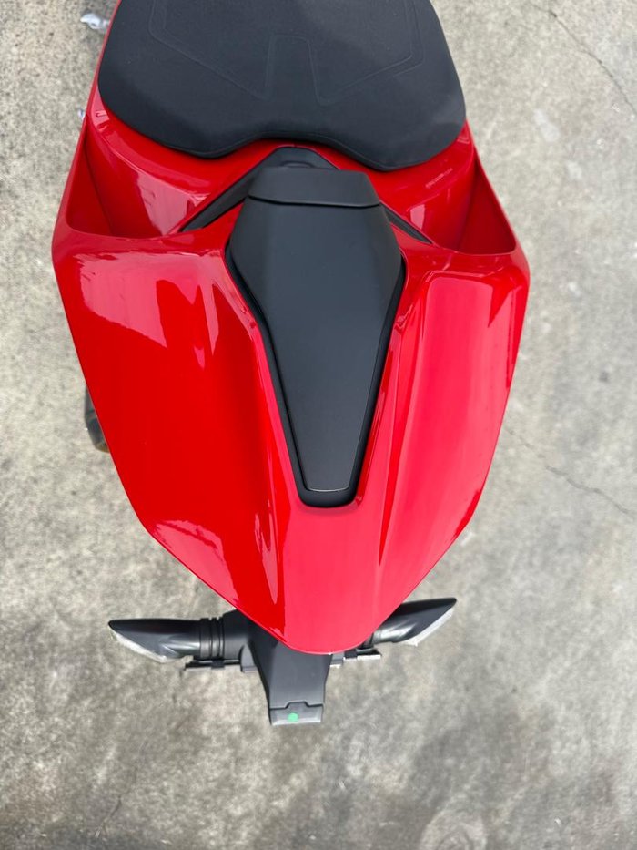 2025 Ducati Panigale V2 S Panigale Red