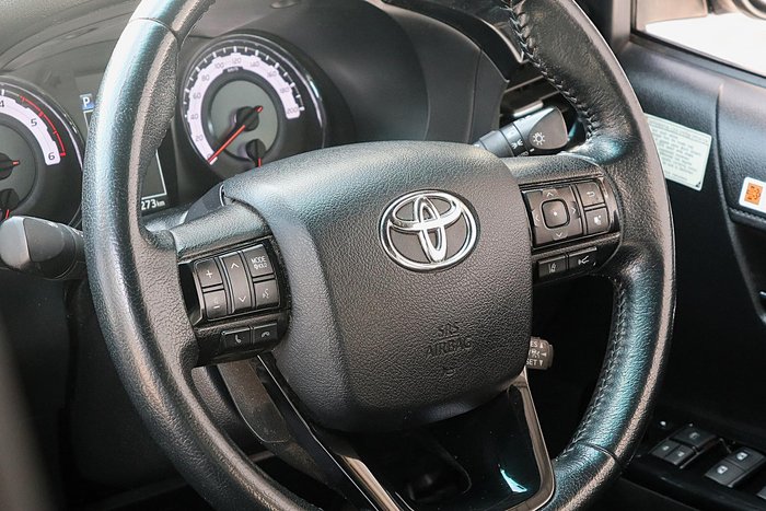 2019 Toyota Hilux Rogue