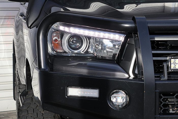 2019 Toyota Hilux Rogue