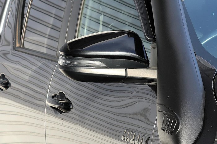 2019 Toyota Hilux Rogue