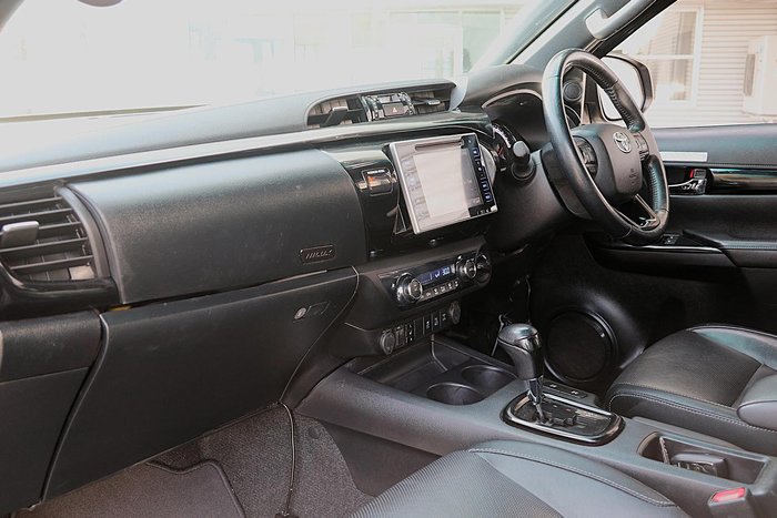 2019 Toyota Hilux Rogue