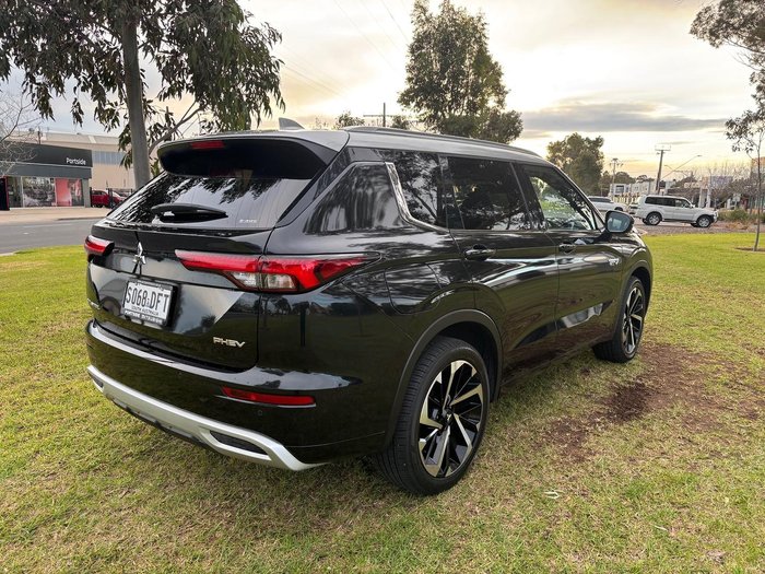 2024 Mitsubishi Outlander PHEV Exceed Tourer ZM MY24 AWD Black Diamond with Sterling Silver Roof