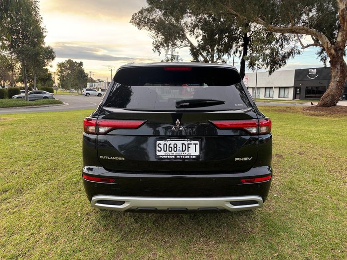 2024 Mitsubishi Outlander PHEV Exceed Tourer ZM MY24 AWD Black Diamond with Sterling Silver Roof