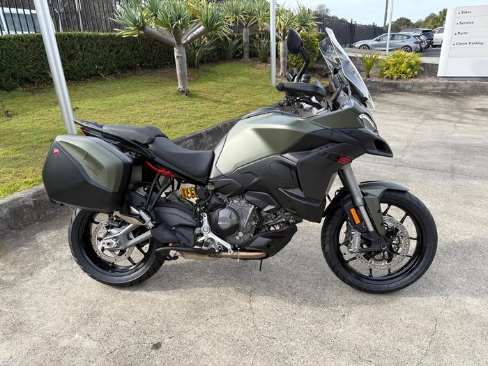 2025 Ducati Multistrada V2 S Multistrada Green