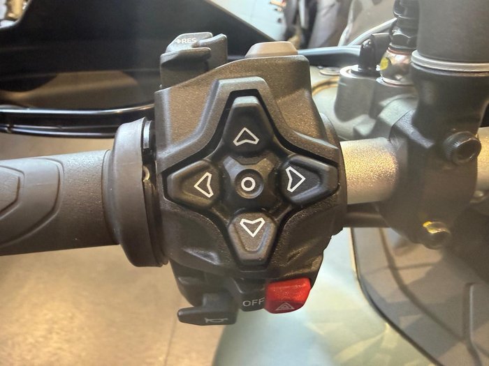 2025 Ducati Multistrada V2 S Multistrada Green