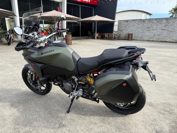 2025 Ducati Multistrada V2 S Multistrada Green