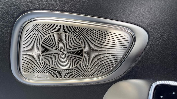 2025 Mercedes-Benz GLC-Class GLC300