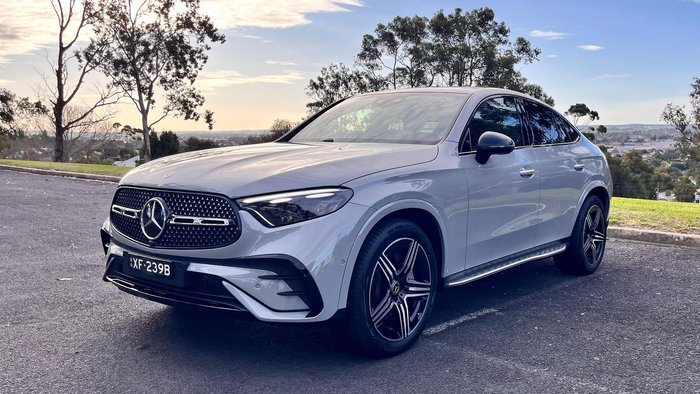 2025 Mercedes-Benz GLC-Class GLC300