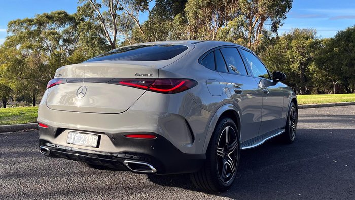 2025 Mercedes-Benz GLC-Class GLC300