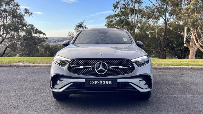2025 Mercedes-Benz GLC-Class GLC300