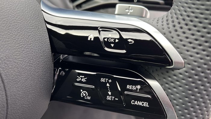 2025 Mercedes-Benz C-Class C350 e