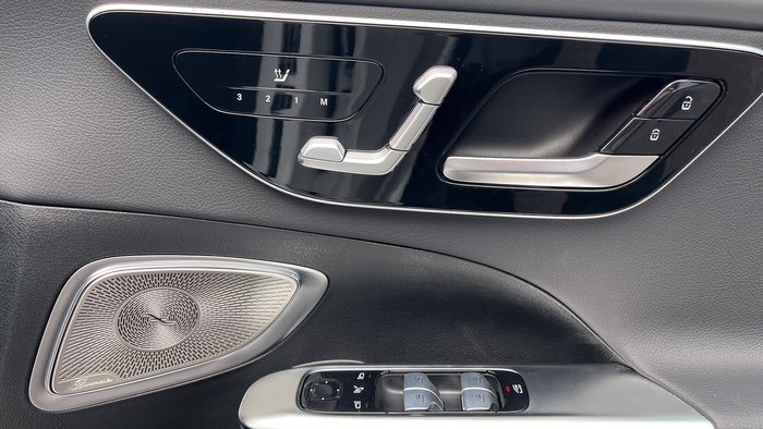 2025 Mercedes-Benz C-Class C350 e