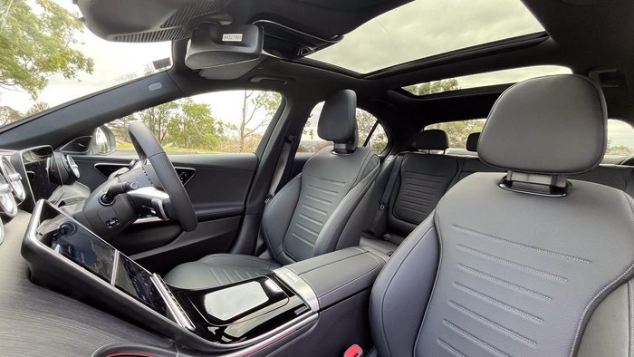 2025 Mercedes-Benz C-Class C350 e