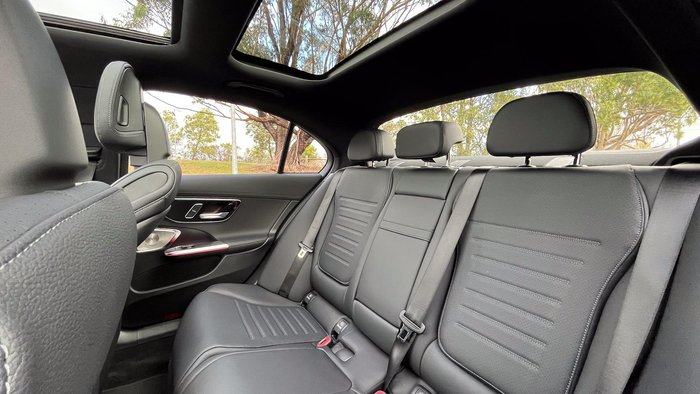2025 Mercedes-Benz C-Class C350 e