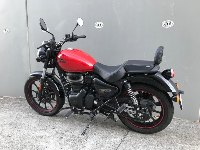 2022 Royal Enfield Meteor 350 Fireball