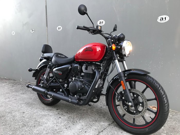2022 Royal Enfield Meteor 350 Fireball