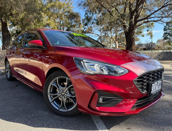 2020 Ford Focus ST-Line