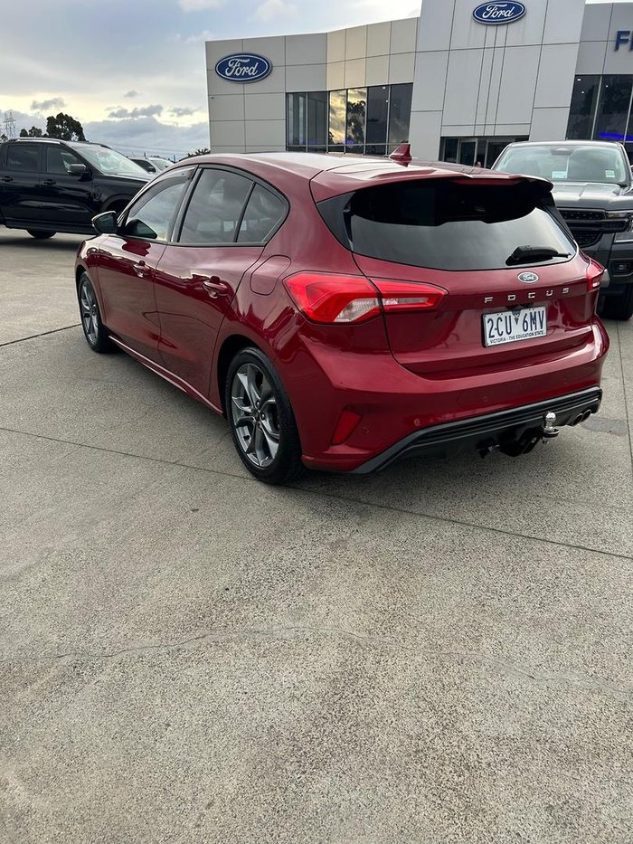 2020 Ford Focus ST-Line