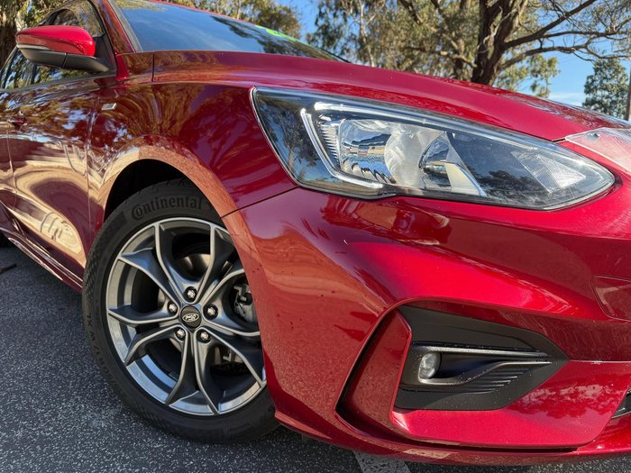 2020 Ford Focus ST-Line