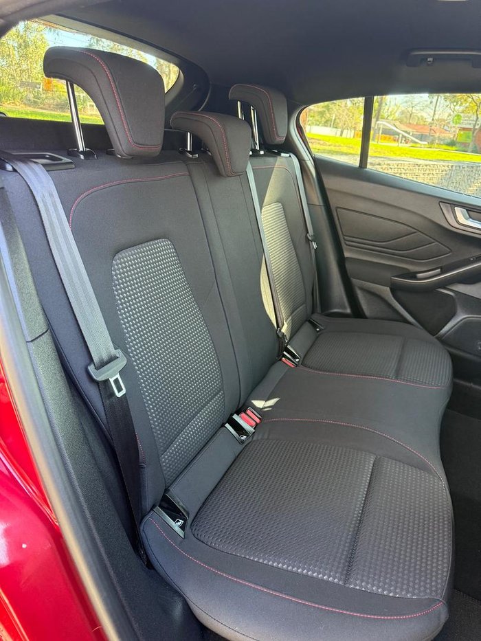2020 Ford Focus ST-Line