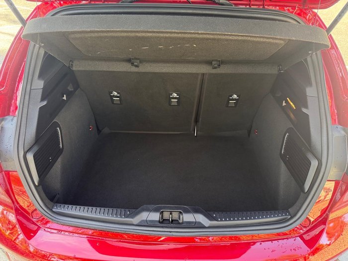 2020 Ford Focus ST-Line
