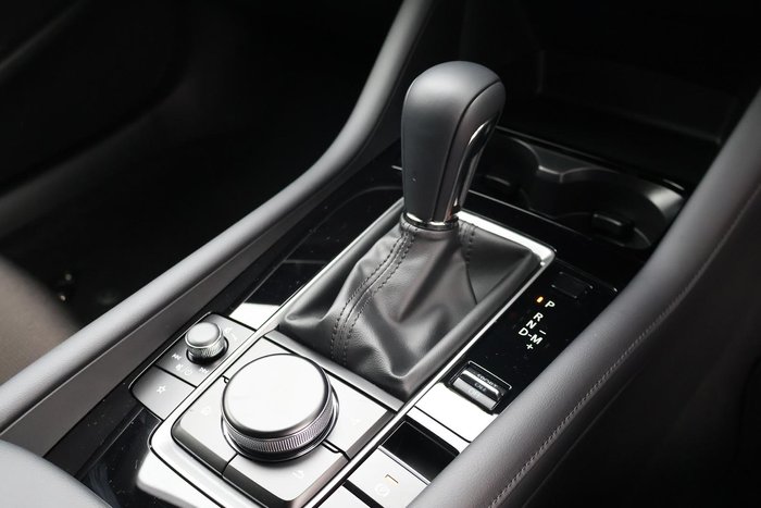2025 Mazda 3 G20 Pure