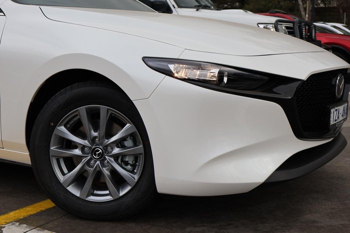 2025 Mazda 3 G20 Pure
