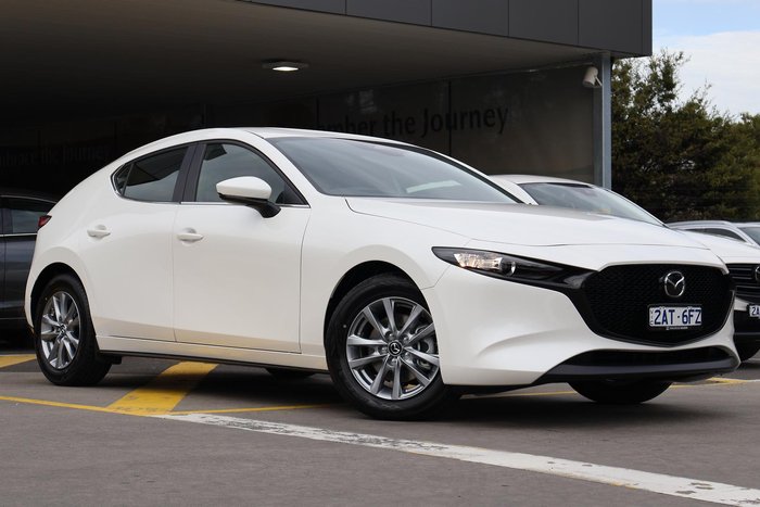 2025 Mazda 3 G20 Pure